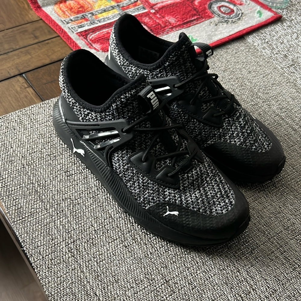 Black Puma Sneakers